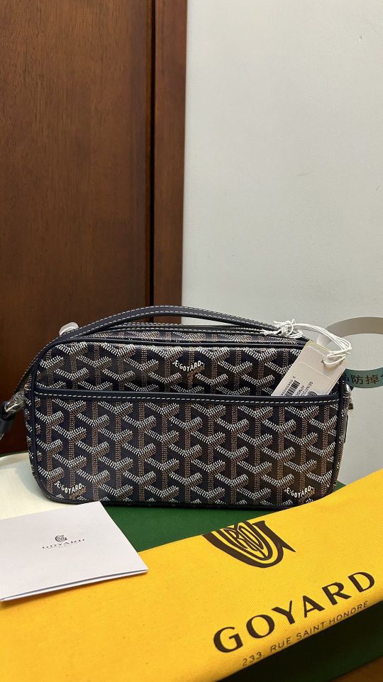 Goyard coffee camera Bag 020189
